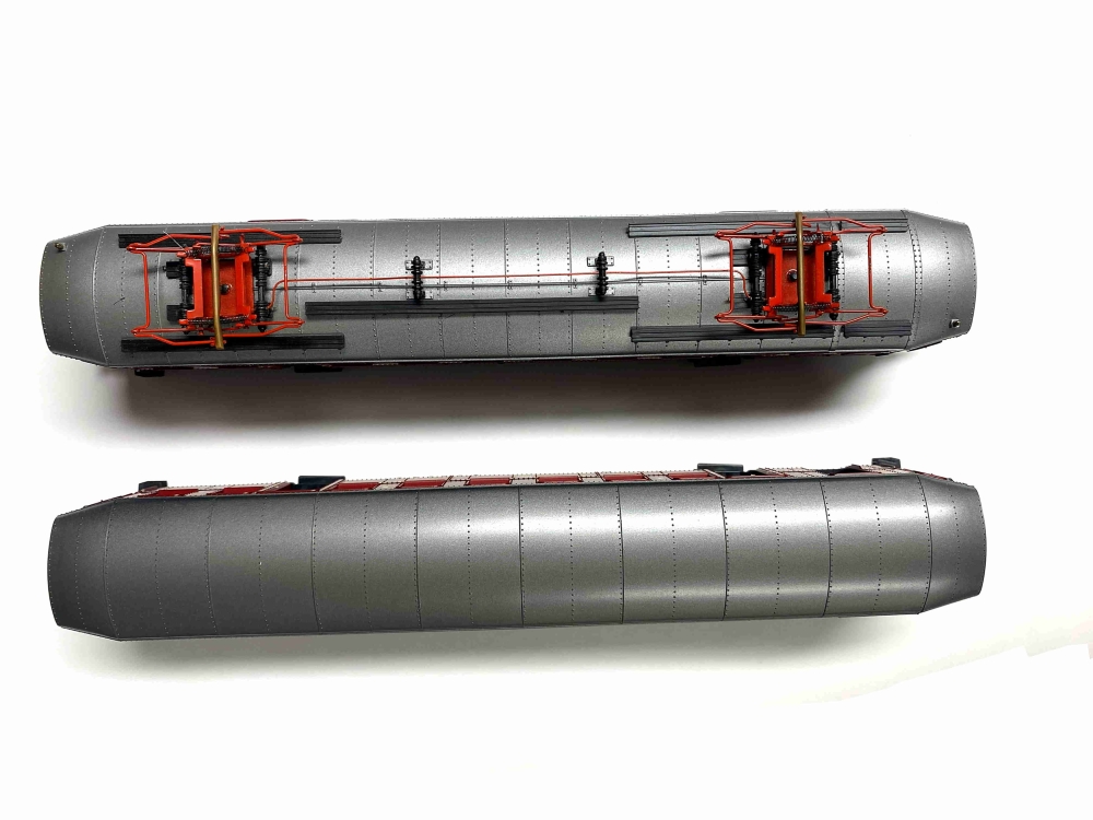 Bild 1 von H0 DC ROCO 04148A - Elektro-Triebzug BR 485 / 885 - DB