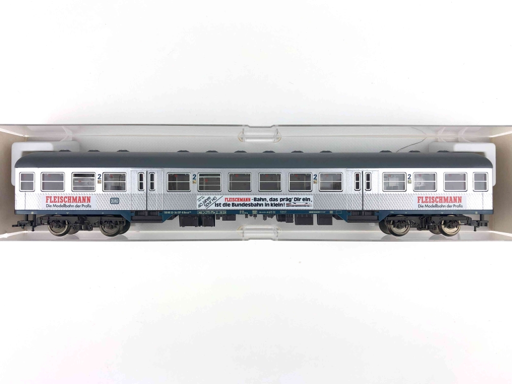 Bild 1 von H0 DC FLEISCHMANN 5898 K - Nahverkehrswagen - 40 Jahre Jubiläumsmodell - Silberling