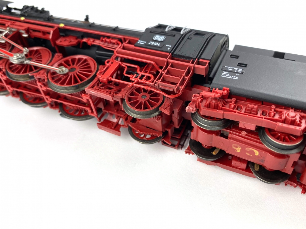Bild 1 von H0 DC ROCO 43249 - Dampflokomotive mit Schlepptender BR 23 - DB