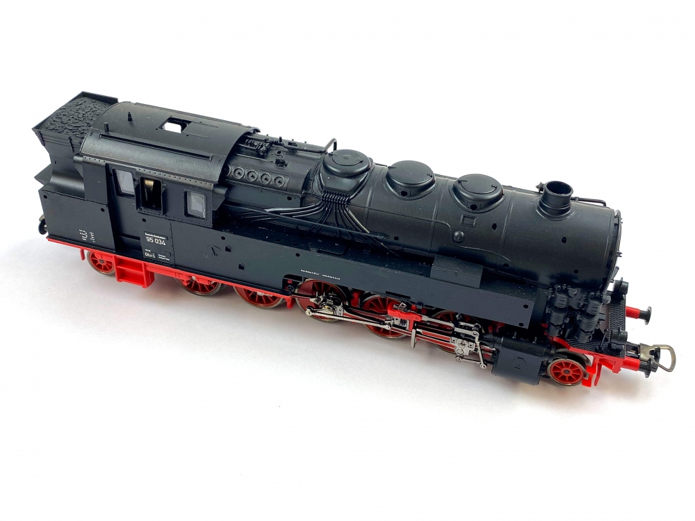 Bild 1 von H0 DC PIKO 50037 - Dampflokomotive BR 95 - DB - Ep. III - DSS