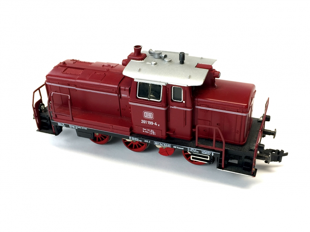 Bild 1 von H0 DC FLEISCHMANN 4225 - V 60 Diesellokomotive BR 261 der DB - Ep. IV