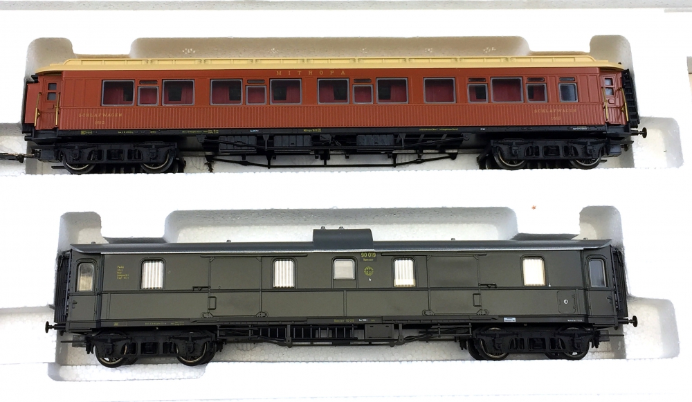 Bild 1 von H0 AC MÄRKLIN 42757 - Schnellzugwagen-Set 