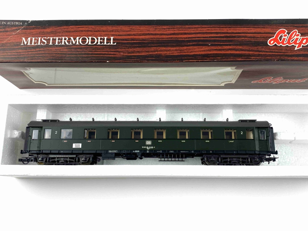 Bild 1 von H0 DC LILIPUT 844 00 - Personenwagen Eilzugwagen - 2. Kl. - DB