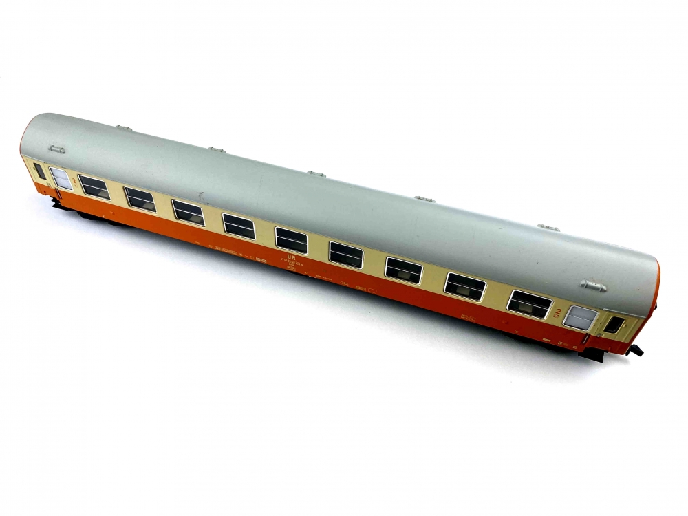 Bild 1 von H0 DC SACHSENMODELLE 14335 - Schnellzugwagen - DR - 2. Kl. - Städteexpress