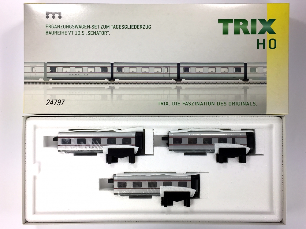 Bild 1 von H0 DC TRIX 24797 - VT 10.5 Ergänzungswagen-Set zum Tages-Gliederzug 