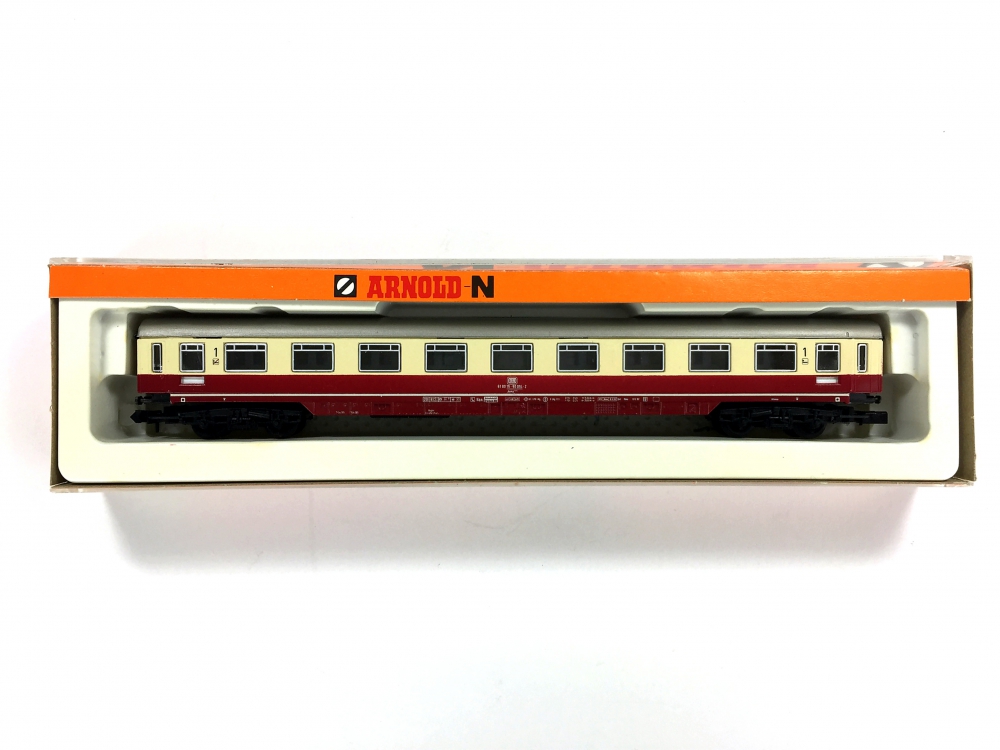 Bild 1 von N ARNOLD 3811 - 1. Kl. IC TEE Abteilwagen der DB - Ep. IV