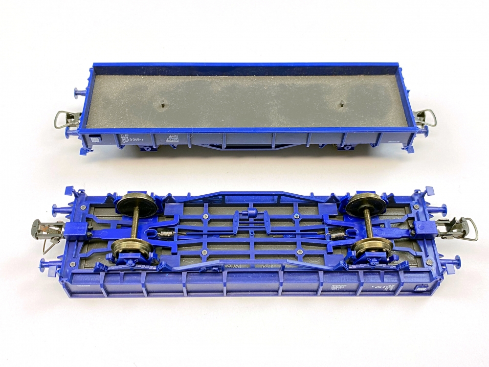 Bild 1 von H0 DC ROCO - 2 Stk. Niederbordwagen aus Set 41101