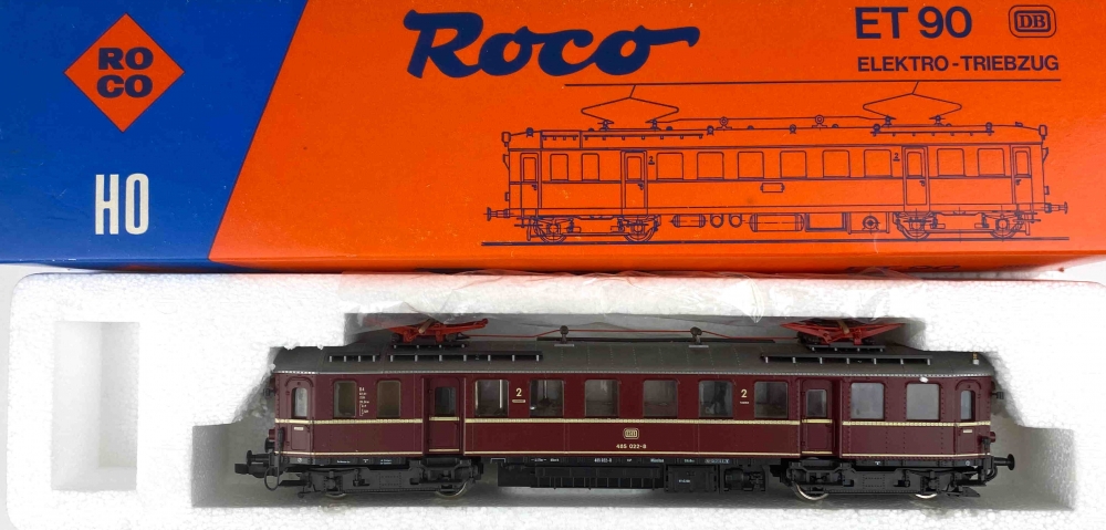 Bild 1 von H0 DC ROCO 04185A - Elektro-Triebzug BR ET 85 - DB