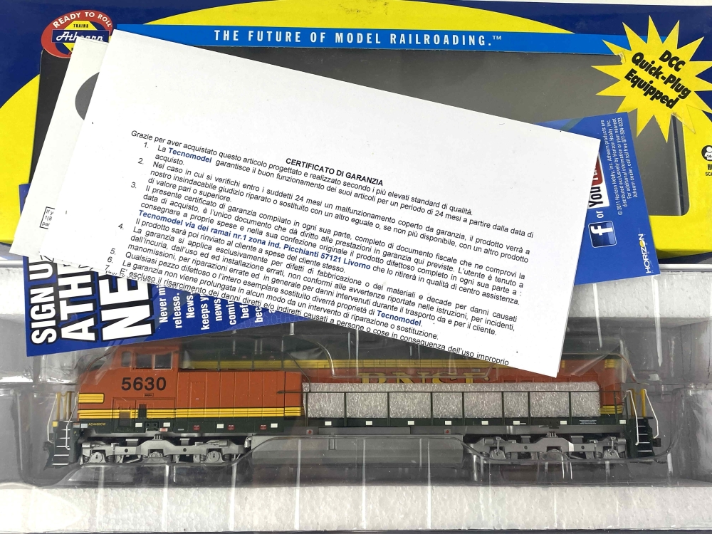 Bild 1 von H0 DC ATHEARN 77652 - Diesellokomotive AC4400 - BNSF - DSS