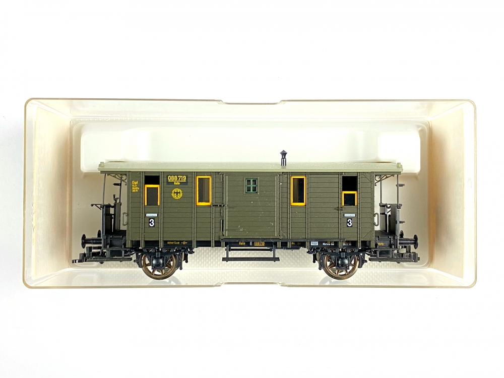 Bild 1 von H0 DC FLEISCHMANN 5368 K - gedeckter Güterwagen - Endplattformen - DRG - Ep. II