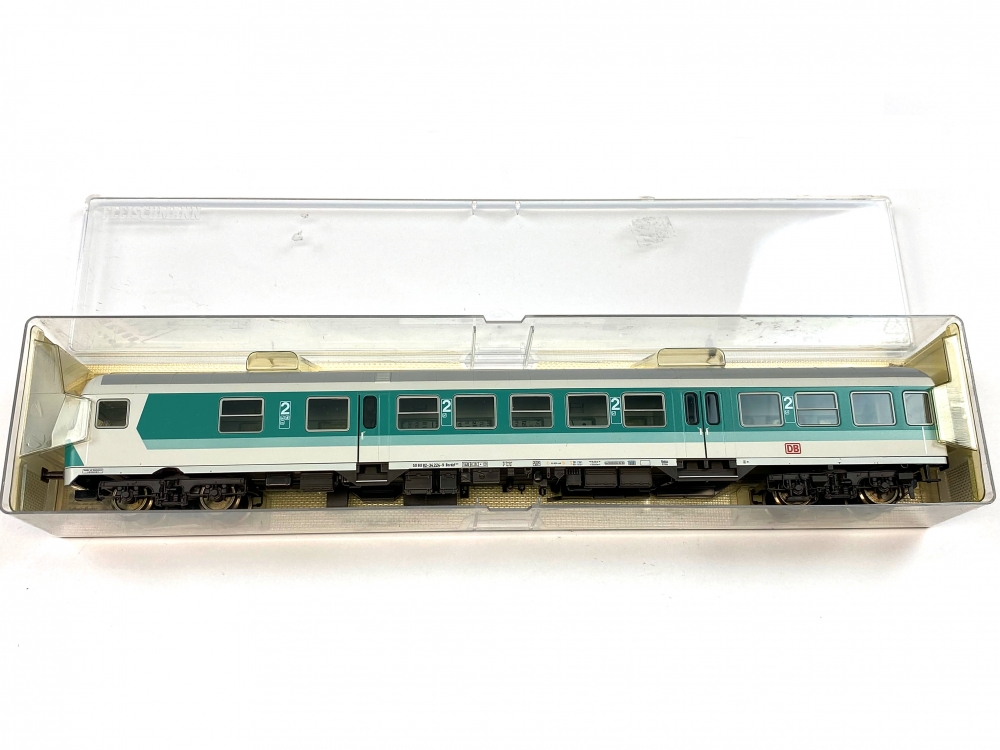 Bild 1 von H0 DC FLEISCHMANN 5643 K - Nahverkehrs-Steuerwagen - 2. Kl. - Fahrrad - DB - Ep. IV