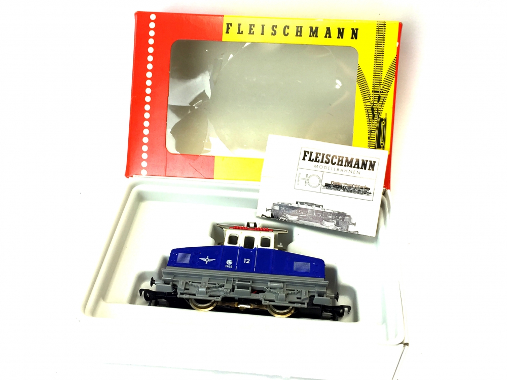 Bild 1 von H0 DC FLEISCHMANN 4305 - Privat Zahnrad-Elektrolokomotive 