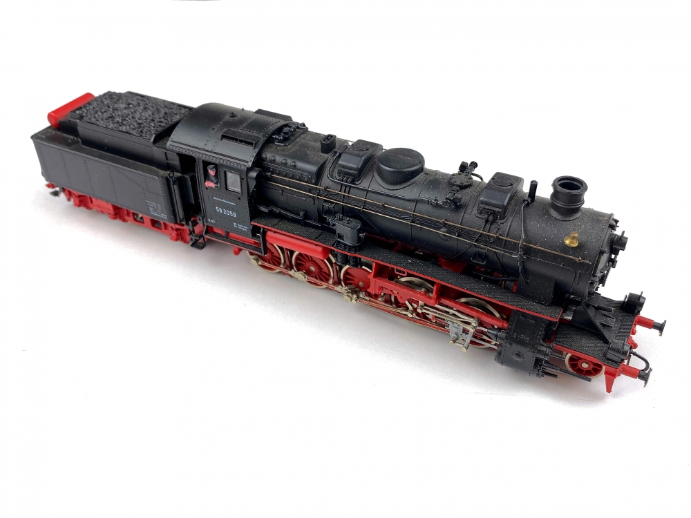 Bild 1 von H0 DC ROCO 04122E - Dampflokomotive BR 93 - DB