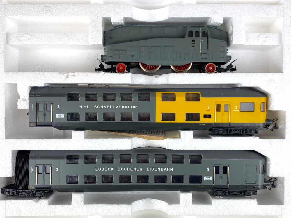 Bild 1 von H0 DC LIMA 149803 G - 3-tlg. Zug-Set Lübeck Büchener Eisenbahn - Golden Series