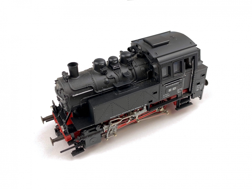 Bild 1 von H0 DC ROCO 43208 - Dampflokomotive BR 80 - DB
