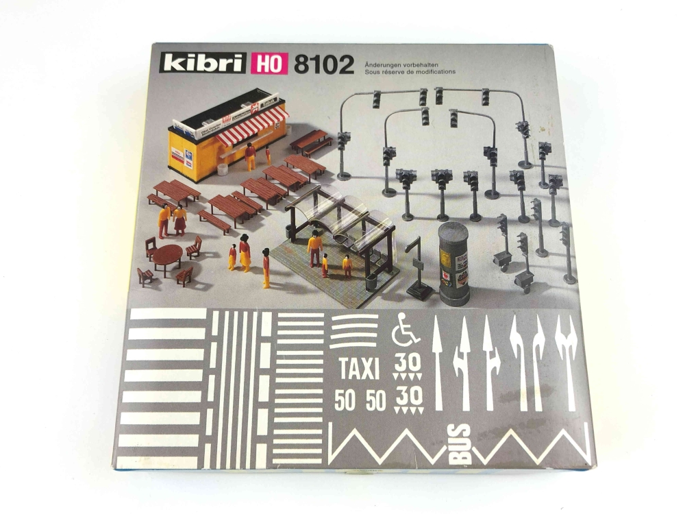 Bild 1 von H0 KIBRI 8102 - Ausgestaltung in der Stadt - Ampeln, usw.