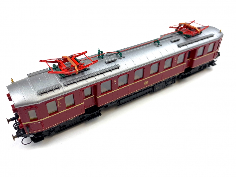 Bild 1 von H0 DC ROCO 43065 - Elektro-Triebzug BR ET 85 - DB
