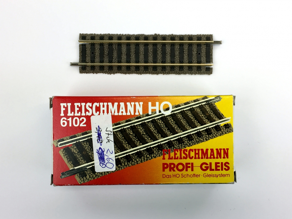Bild 1 von H0 FLEISCHMANN 6102 - Gerades Gleis 105 mm  / (Qualität) A - hervorragend