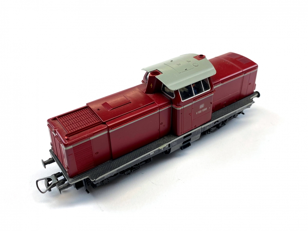 Bild 1 von H0 DC ROCO 43644 - Diesellokomotive V100 - DB - Ep. III