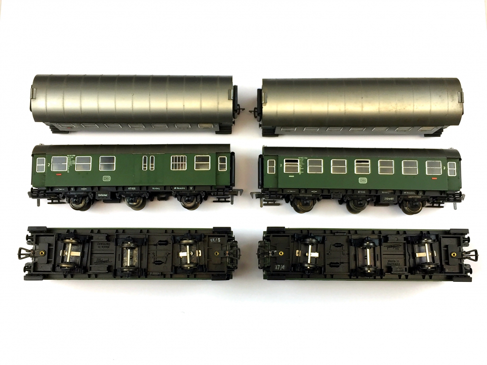 Bild 1 von H0 DC FLEISCHMANN 1407 - 2. Kl. Umbauwagen B3yge der DB