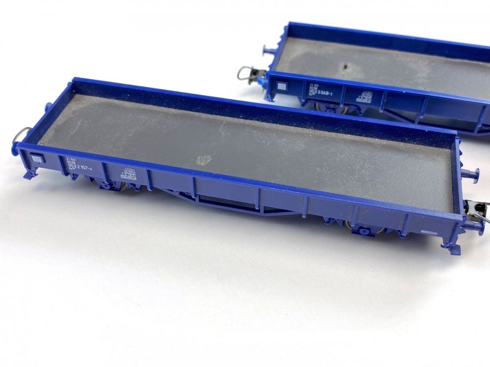 Bild 1 von H0 DC ROCO - 2 Stk. Niederbordwagen aus Set 41101