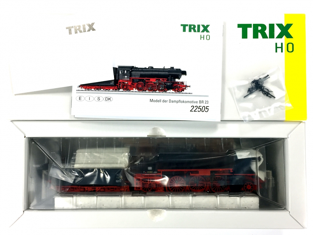 Bild 1 von H0 DC TRIX 22505 - Dampflokomotive BR 23 der DB - Ep. III - Digital - Sound