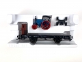 Bild 1 von H0 AC MÄRKLIN 46844 - Plattformwagen mit Bremserhaus H 10 - DB - Ep. III - Traktor Lanz HR 8