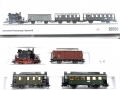 Bild 1 von H0 AC MÄRKLIN 26559 - Zugpackung Nebenbahn-Personenzug - DB - Ep. III - Digital - Glaskasten